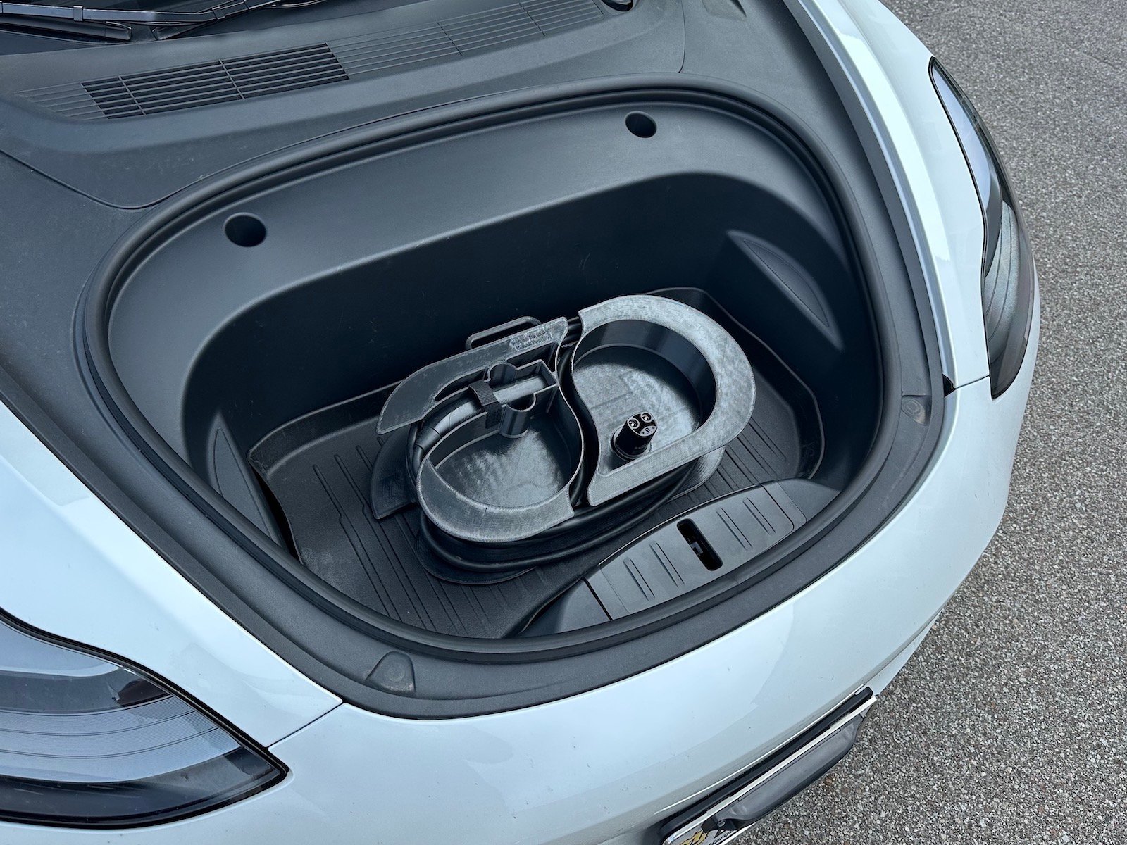 Tangler Wrangler in the front trunk of a Tesla